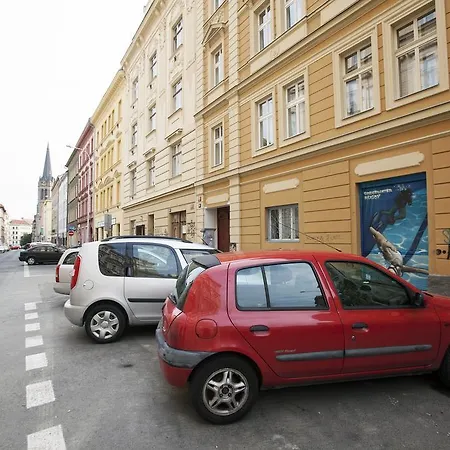 Apartment Comfortable Vlkova Prague