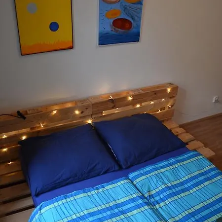 Comfortable Vlkova *