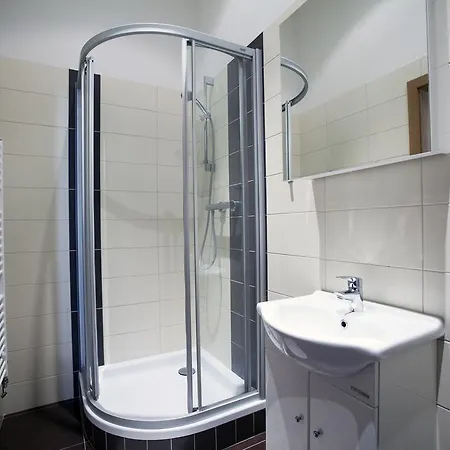 Comfortable Vlkova Apartment Prague